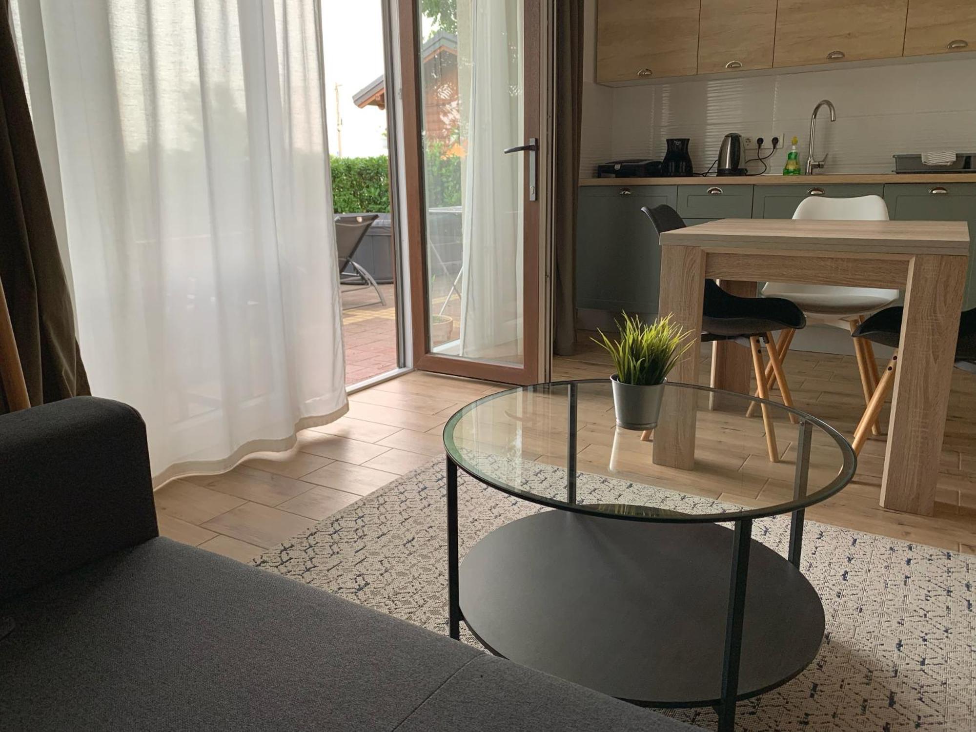 Noar Enjoy Your Stay Oresje Exterior foto